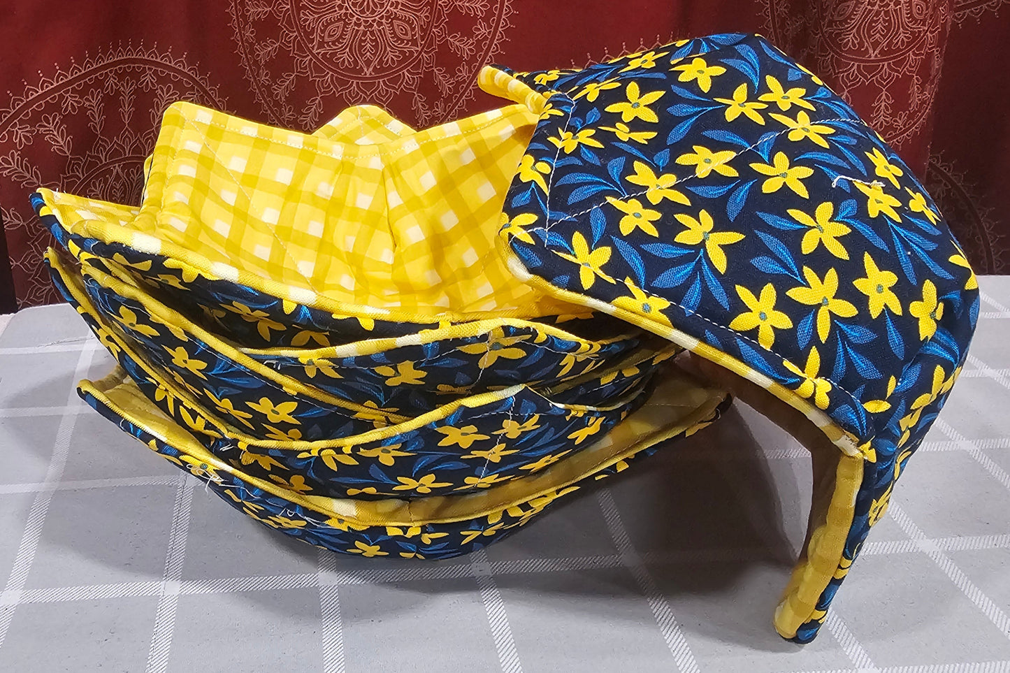 YELLOW FLOWERS COZY
