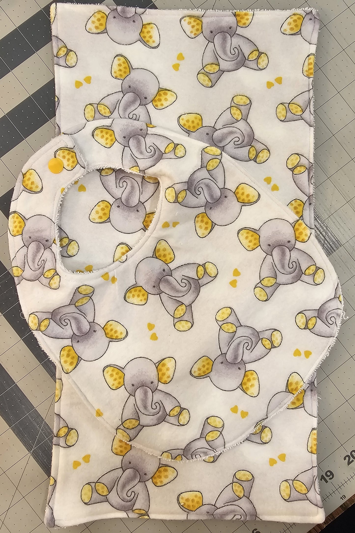 BIB & BURP CLOTH SET