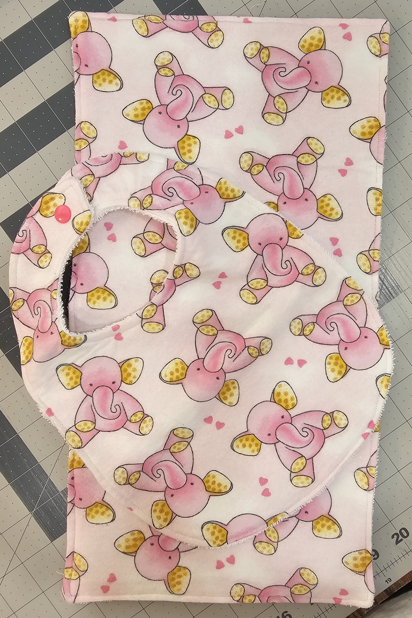 BIB & BURP CLOTH SET